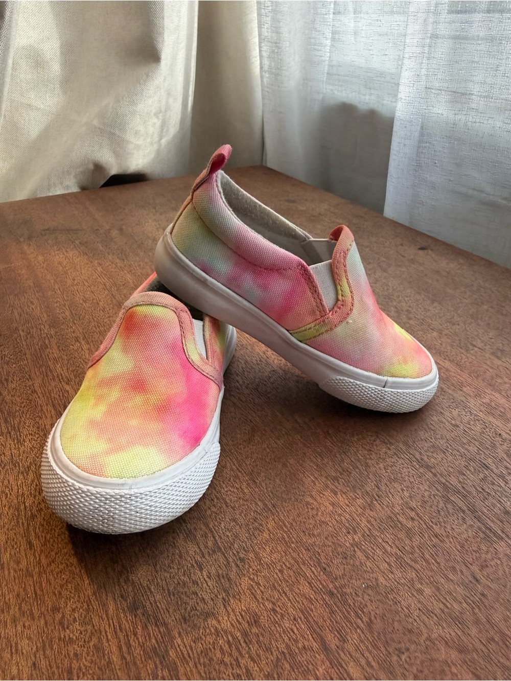 Cat & Jack Toddler Girls Tie Dye Slip On Sneakers Size 5 Pink Yellow